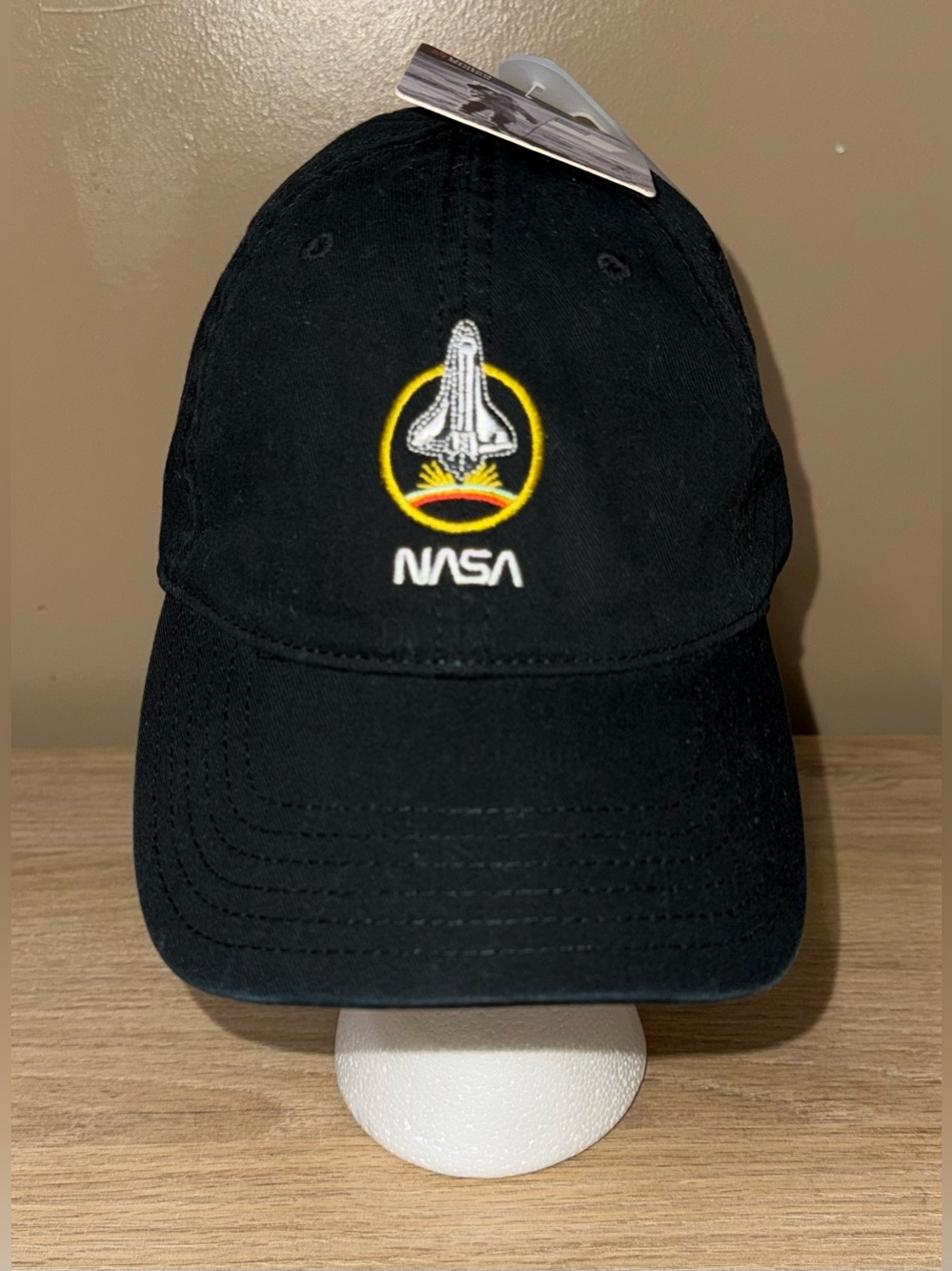 NWT NASA Adult Black Embroidered Space Shuttle Cap. Size One Size.